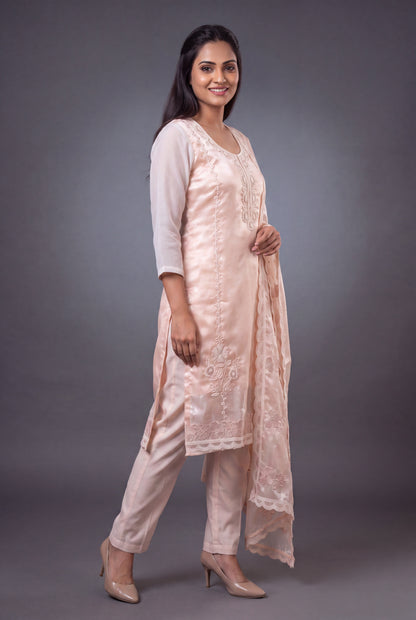 Pearl Petal Kurta Set